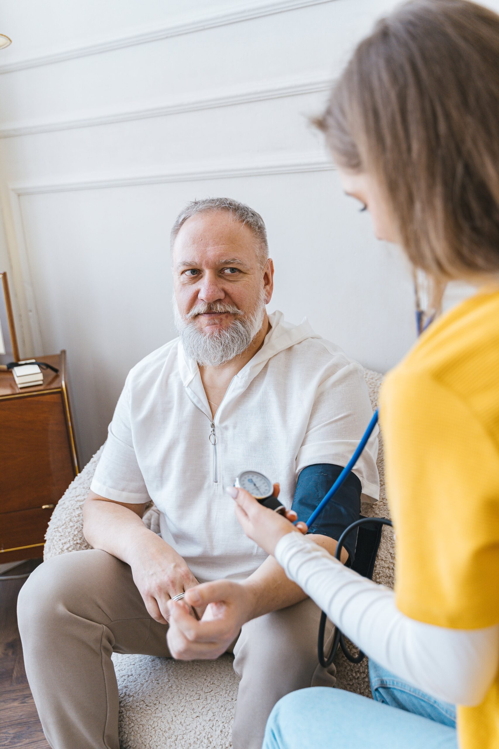A Guide to Caring for a Loved One with Diabetes: Tips for Compassionate Support